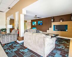 Quality Inn near Downtown Tucson