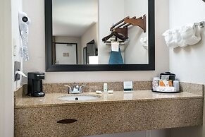 Quality Inn Greenville near University