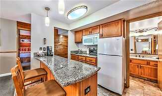 Tahoe Beach & Ski Club