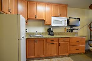 Tahoe Beach & Ski Club