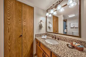 Tahoe Beach & Ski Club