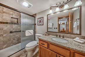 Tahoe Beach & Ski Club