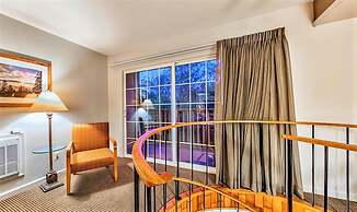 Tahoe Beach & Ski Club