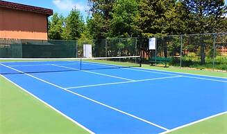 Tahoe Beach & Ski Club