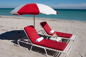 Marseilles Beachfront Hotel