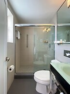 Marseilles Beachfront Hotel