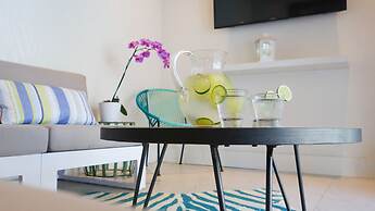 Marseilles Beachfront Hotel