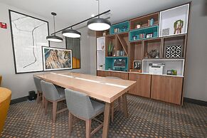 Holiday Inn Cleveland-Mayfield by IHG