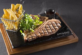 The Capitol Hotel Tokyu