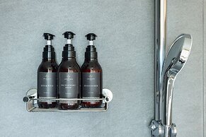 The Capitol Hotel Tokyu