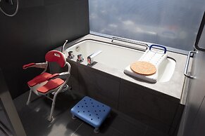 The Capitol Hotel Tokyu