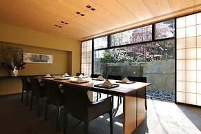 The Capitol Hotel Tokyu