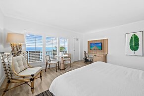 Beachcomber Resort & Club