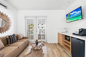 Beachcomber Resort & Club