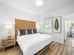 Beachcomber Resort & Club