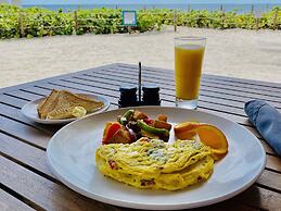 Beachcomber Resort & Club