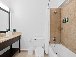 Beachcomber Resort & Club