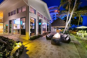 Beachcomber Resort & Club