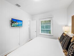 Beachcomber Resort & Club