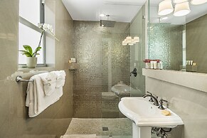 Cavalier Hotel South Beach