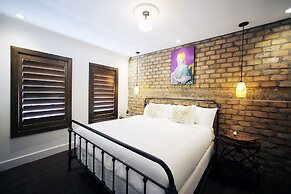 Cavalier Hotel South Beach