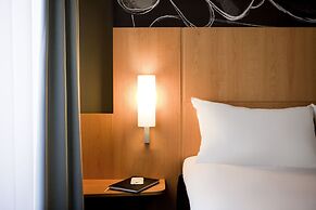 ibis Bordeaux Lac
