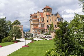 Schloss Mönchstein Hotel