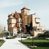 Schloss Mönchstein Hotel