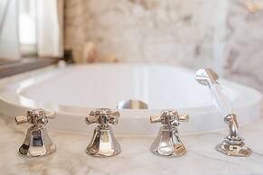 Schloss Mönchstein Hotel