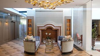 Schloss Mönchstein Hotel