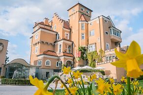 Schloss Mönchstein Hotel