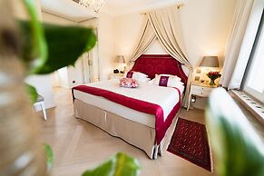 Schloss Mönchstein Hotel