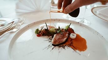 Schloss Mönchstein Hotel