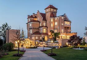 Schloss Mönchstein Hotel