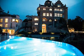Schloss Mönchstein Hotel