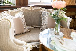 Schloss Mönchstein Hotel