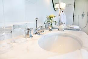 Schloss Mönchstein Hotel