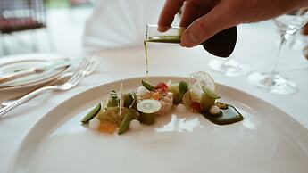 Schloss Mönchstein Hotel