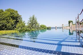 Schloss Mönchstein Hotel