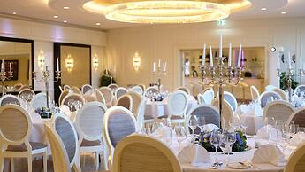 Schloss Mönchstein Hotel