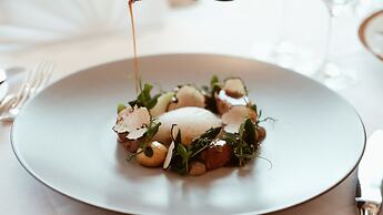 Schloss Mönchstein Hotel