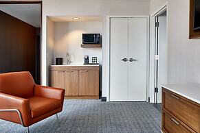 Courtyard By Marriott Detroit Downtown