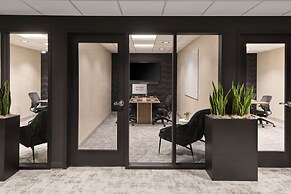 Courtyard By Marriott Detroit Downtown