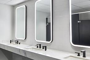 Courtyard By Marriott Detroit Downtown