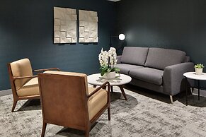 Courtyard By Marriott Detroit Downtown