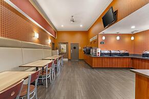 Best Western Plus Stovall's Inn