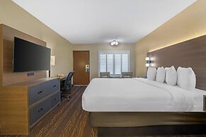 Best Western Plus Stovall's Inn