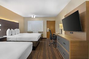 Best Western Plus Stovall's Inn