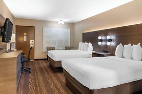 Best Western Plus Stovall's Inn