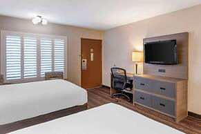 Best Western Plus Stovall's Inn